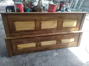 Teak Bed 6' x 5'