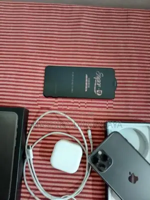 Apple iPhone 11 Pro 256GB Fullset Box (Used)