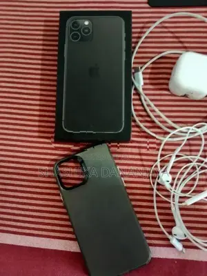 Apple iPhone 11 Pro 256GB Fullset Box (Used)
