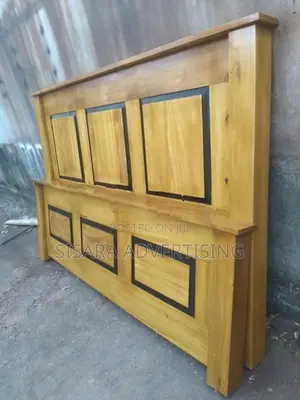 Teak Bed 6' x 5'