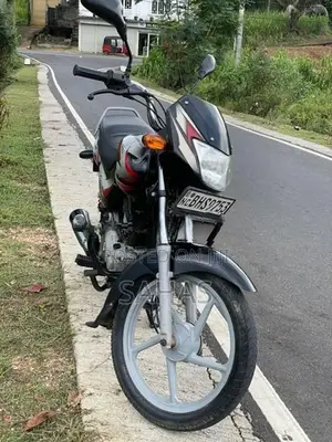 Bajaj CT100 2019