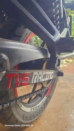 TVS Apache RTR 180 2016