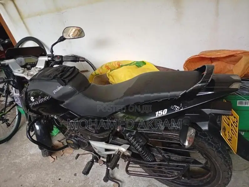 Bajaj Pulsar 150 2010