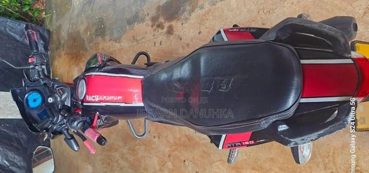 TVS Apache RTR 180 2016