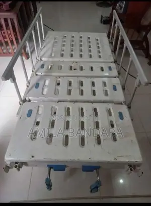 Hopital Bed