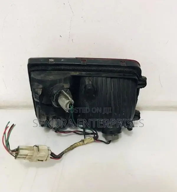 Suzuki Every DA17 Tail Light Lh