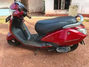 TVS Jupiter 2016