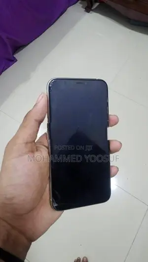 Apple iPhone 11 Pro (Used)