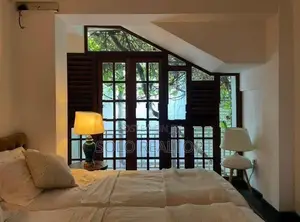 Luxury House For Sale in Colombo 7