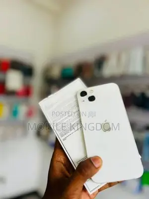 Apple iPhone 13 128GB 5G (Used)