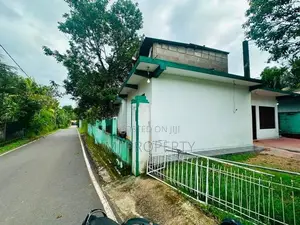 ( IS-1042) Valuable Single Storey House Sale in Homagama