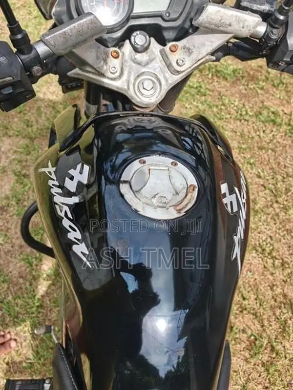 Bajaj Pulsar 135 2011