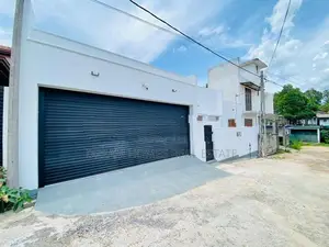 New 3-BR Single Storey Luxury House for Sale in Malabe (Arangala) |