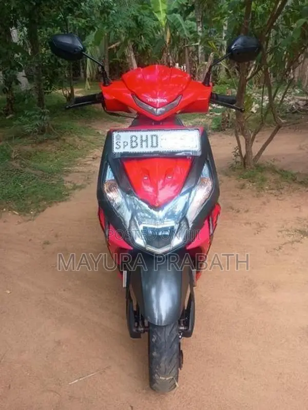 Honda Dio 2018