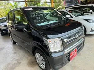 Suzuki Wagon R FX 2024
