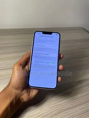 Apple iPhone 13 (Used)