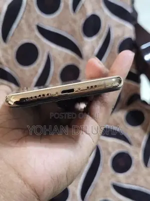 Apple iPhone XS 256GB (Used)