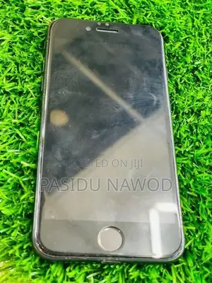 Apple iPhone 7 (Used)