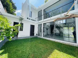 Brand New 3-Bedroom Luxury House for Sale – Kadawatha