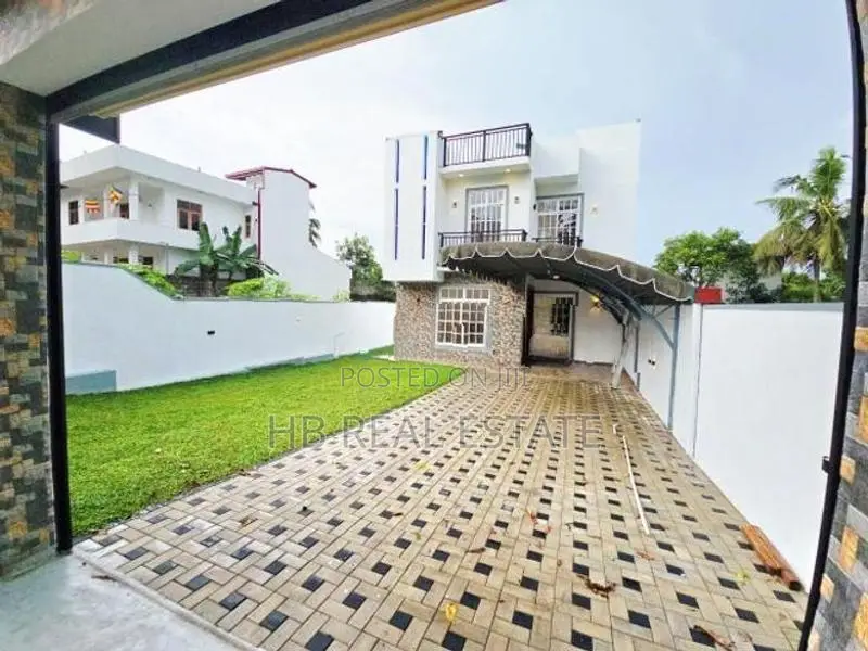 Architecture Designed Super Luxury Three Story House-Piliyandala