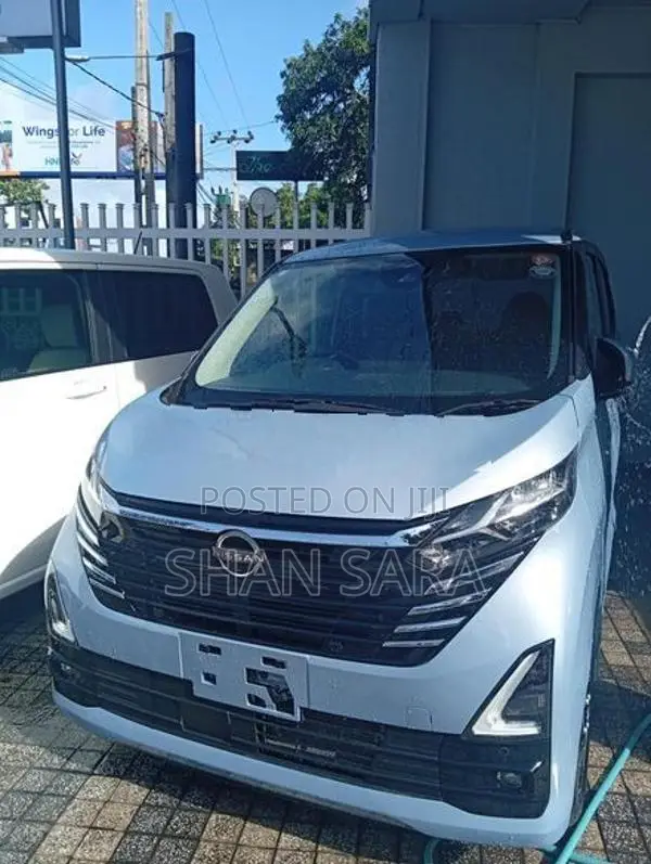 Nissan Dayz Highway Star 2024