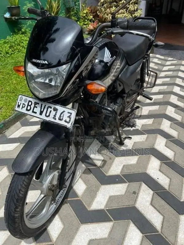 Honda CD 110 Dream Dlx 2016