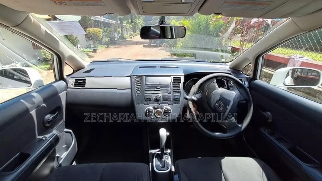 Nissan Tiida 2007