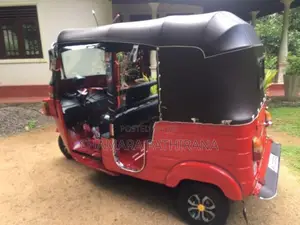 Bajaj RE 2012