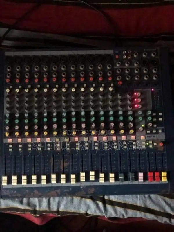 12 Channel Mixer