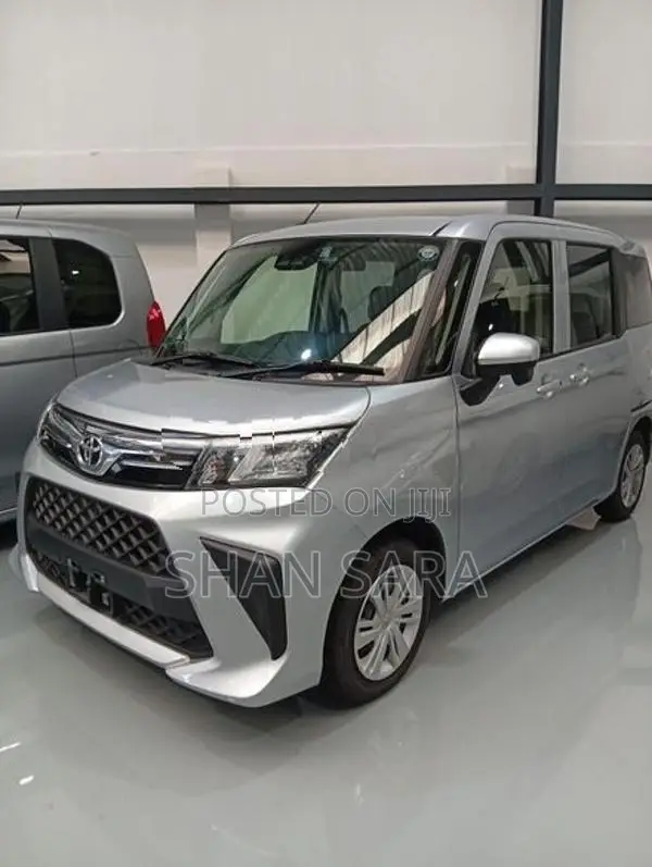 Toyota Roomy X 2023