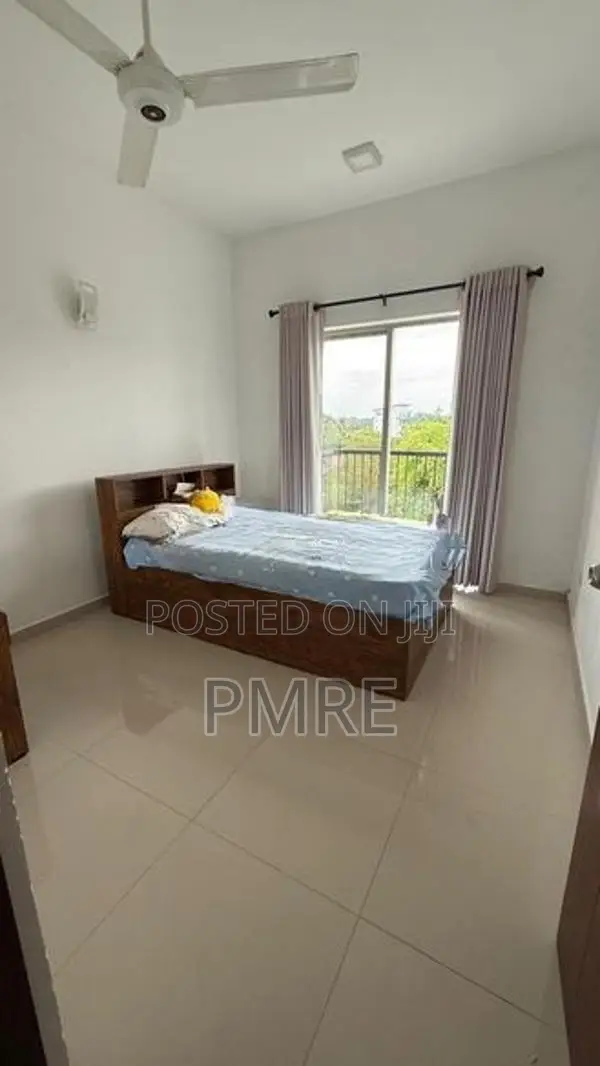 Apartment for Rent in Ariyana Resort - Athurugiriya
