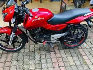 Bajaj Pulsar 180 2008