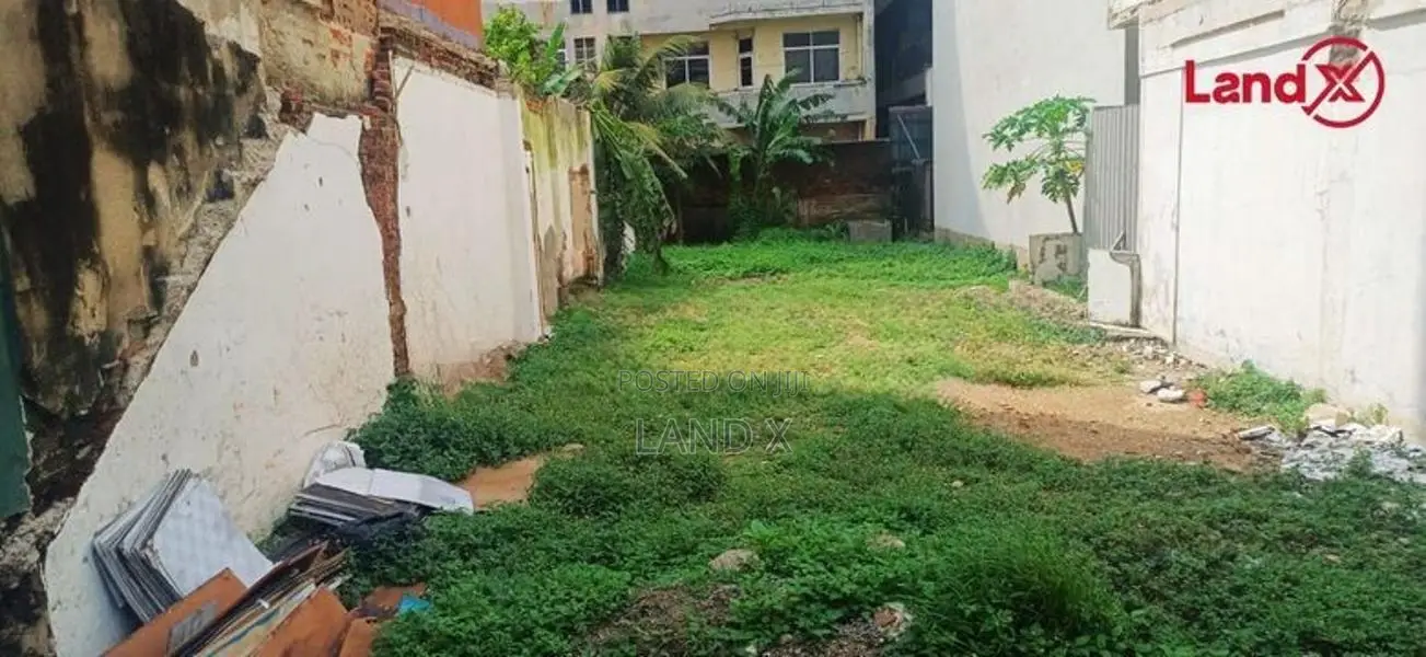 Prime Land for Sale in Wellawatte – (LX003)