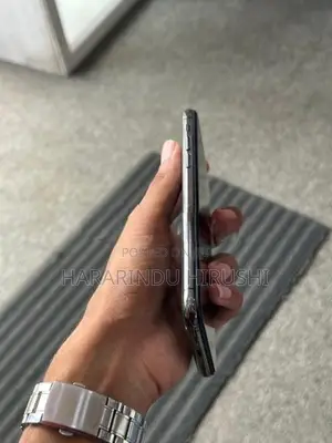 Apple iPhone XS (Used)