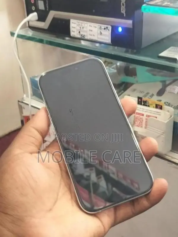 Apple iPhone 16 Pro (Used)
