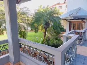 4BR Luxury House for Sale in Wattala (HS4636)