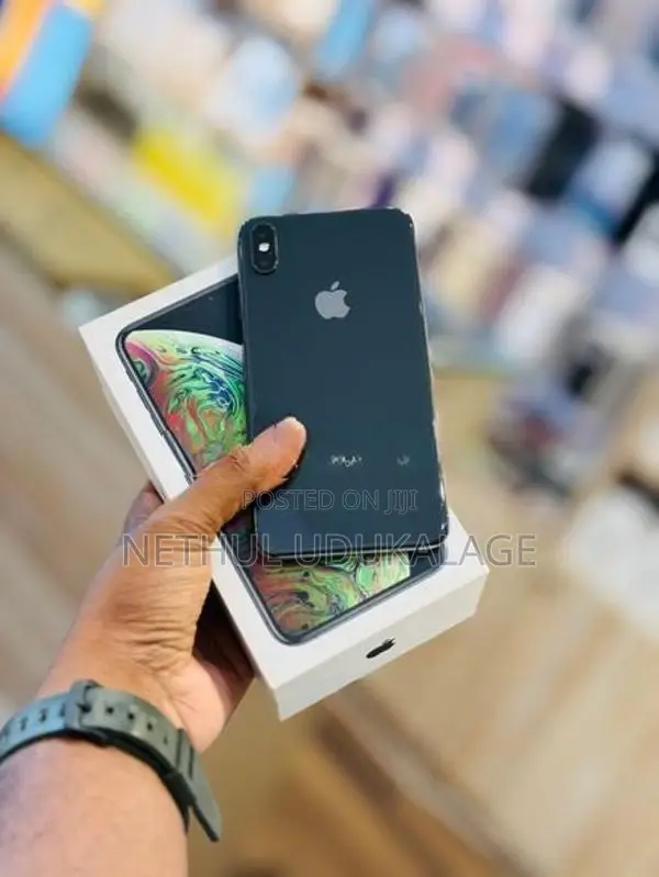 Apple iPhone XS Max 256GB (Used)