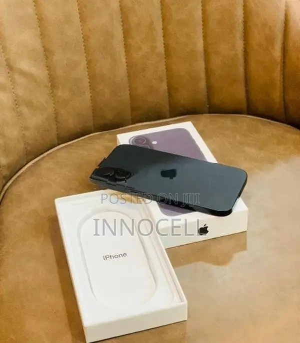 Apple iPhone 16 128GB (Used)