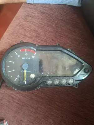 Pulsar 150 Meterboard