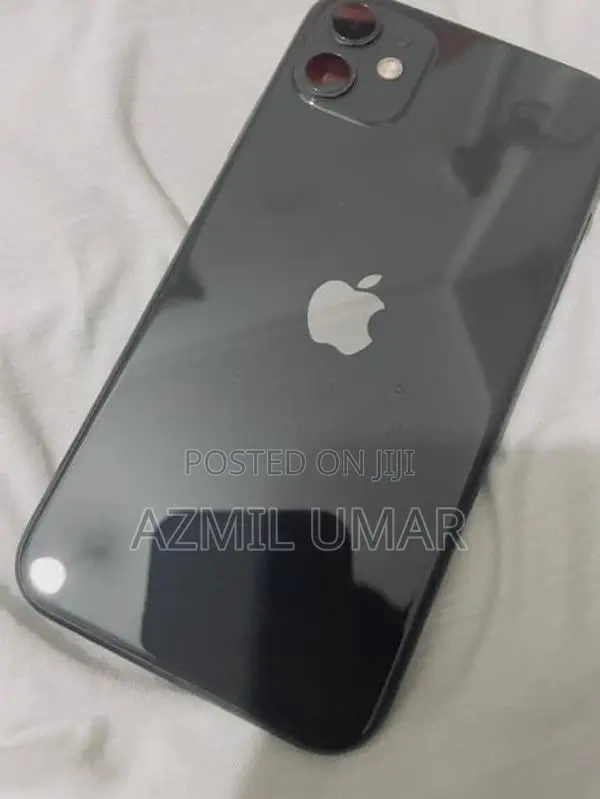 Apple iPhone 11 64GB (Used)