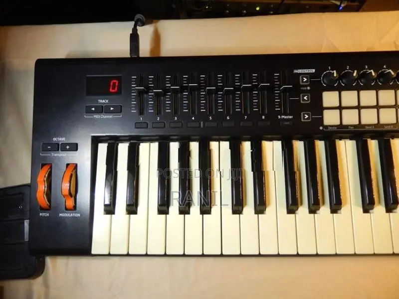 Novation Launchkey 49 MK2