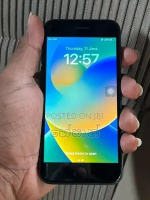Apple iPhone 8 (Used)