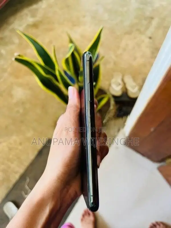 Apple iPhone 11 Pro (Used)