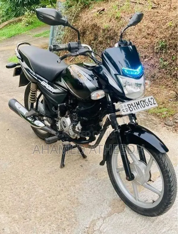 Bajaj Platina 100 2018