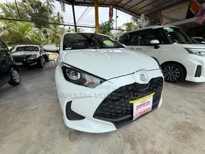 Toyota Yaris X Grade 2025