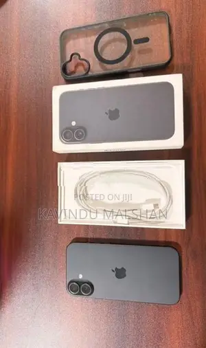 Apple iPhone 16 128GB (Used)