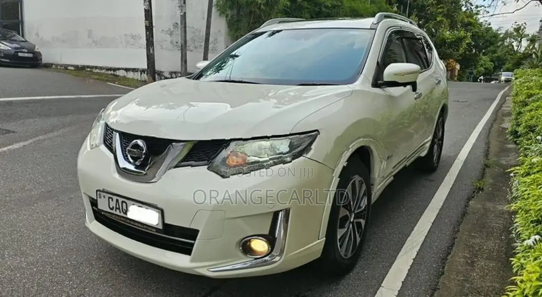 Nissan X-Trail Mode Premier: 2016