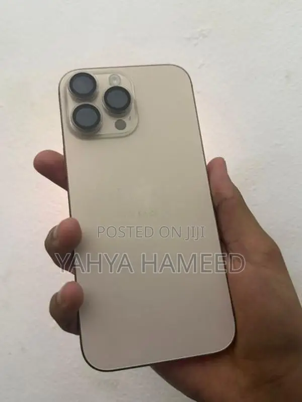 Apple iPhone 16 Pro Max (Used)