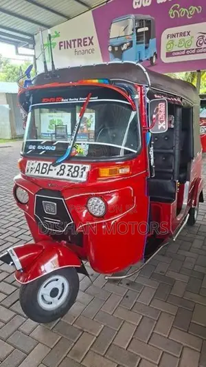 Bajaj RE 4 Stroke 2015