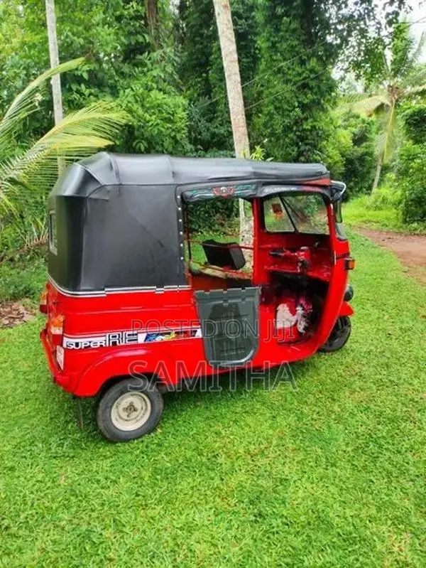 Bajaj RE Three Wheel 1998